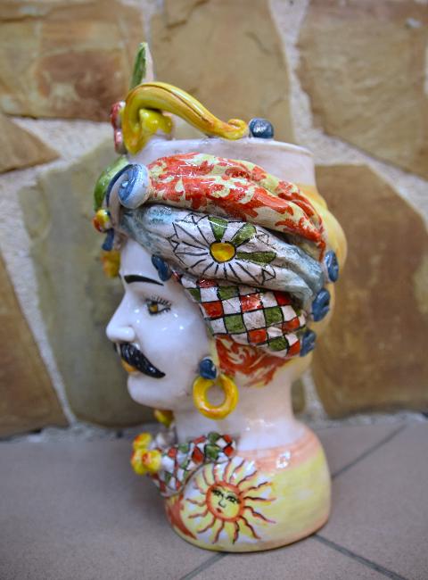 Coppia Teste di moro con fichi d'india e decoro siciliano Produzione artigianale di Caltagirone h.30cm