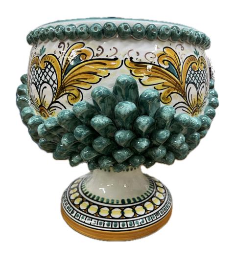 Coppa decorata a mano con dettagli a pigna Produzione artigianale di Caltagirone H 30cm