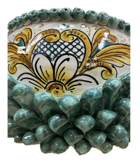 Coppa decorata a mano con dettagli a pigna Produzione artigianale di Caltagirone H 30cm