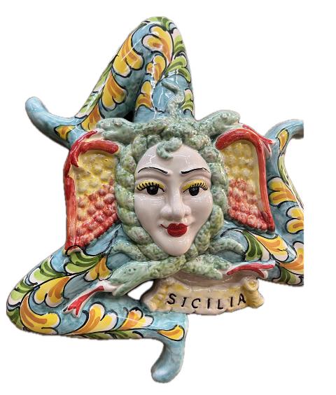 Trinacria decoro barocco lungezza 22cm Produzione artigianale Santo Stefano di Camastra H 30cm