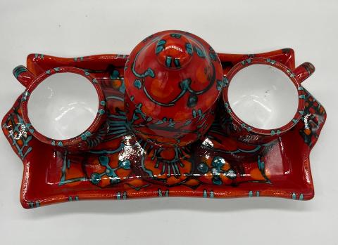 Tet a Tet servizio da caffè, due tazzine, zuccheriera e vassoio in ceramica Produzione artigianale Santo Stefano di Camastra Lunghezza 27cm