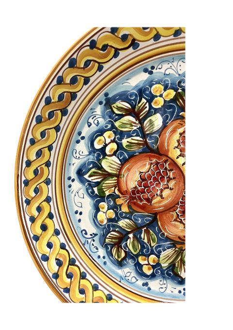 Piatto con melograni in ceramica siciliana da parete Produzione artigianale di Caltagirone diametro 37cm