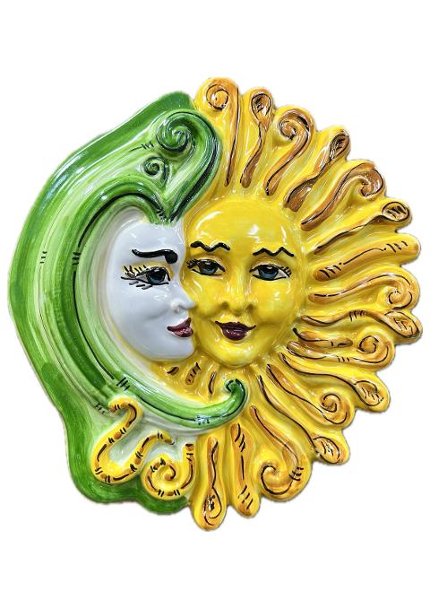 Sole e luna abbraccio da parete decoro giallo e verde Produzione artigianale di Santo Stefano di Camastra lunghezza 25cm