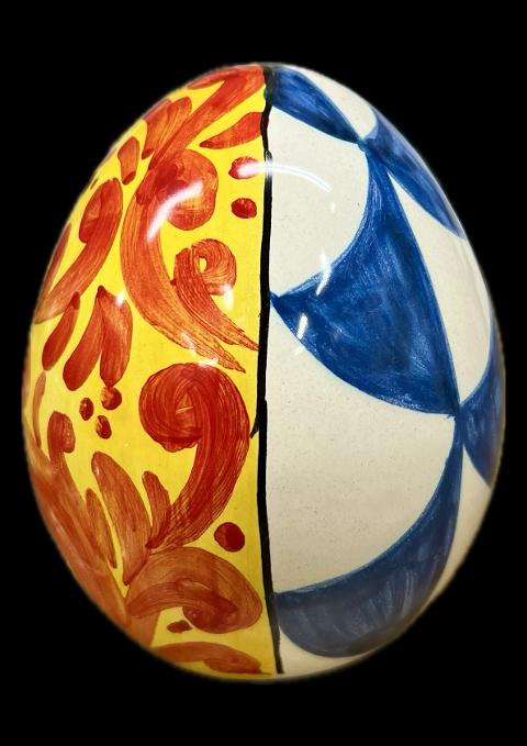 Uovo in ceramica decoro carretto siciliano Produzione artigianale Santo Stefano di Camastra h.12cm
