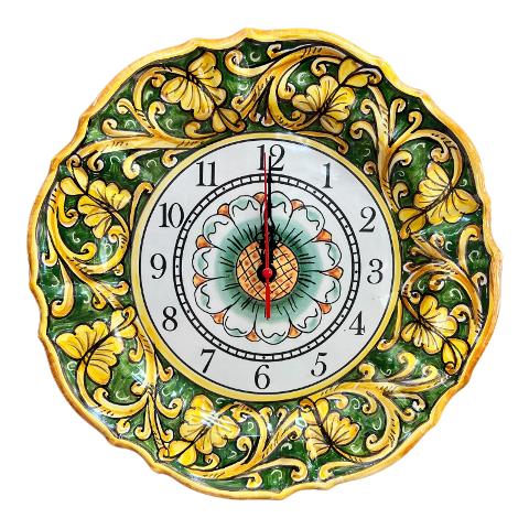 Orologio da parete in ceramica siciliana smerlato decoro ornato giallo e verde Produzione artigianale di Santo Stefano di Camastra Diametro 30cm
