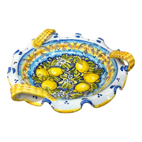 Centrotavola in ceramica siciliana smerlato con manici decoro limoni Produzione artigianale di Caltagirone Diametro 40cm