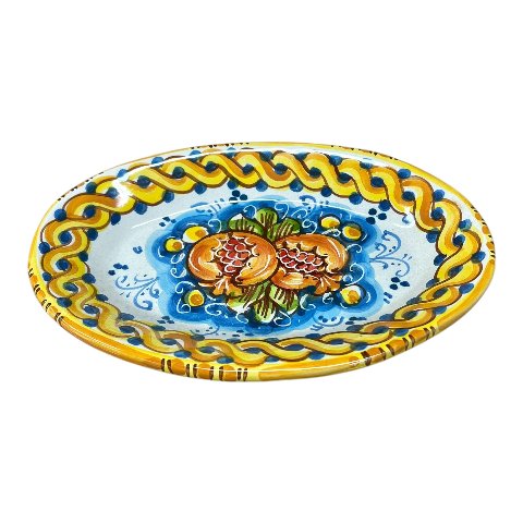 Piatto ornamentale ovale da parete con melograni fondo blu in ceramica siciliana Produzione artigianale di Caltagirone Lunghezza 22cm