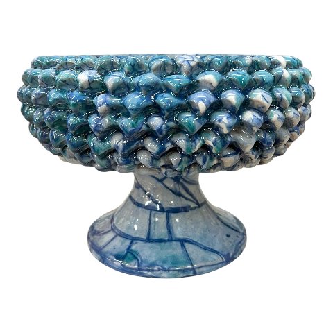 Centrotavola pigna con alzata decoro blu marino effetto marmo Produzione artigianale di Santo Stefano di Camastra Diametro 40cm