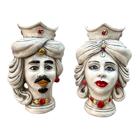 Coppia Teste di Moro Dafne in ceramica siciliana decoro fumé con dettagli in oro Produzione artigianale di Caltagirone h.20cm