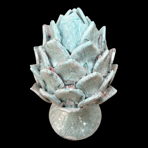 Carciofo decoro celeste effetto marmo in ceramica siciliana Produzione artigianale di Santo Stefano di Camastra h.28cm