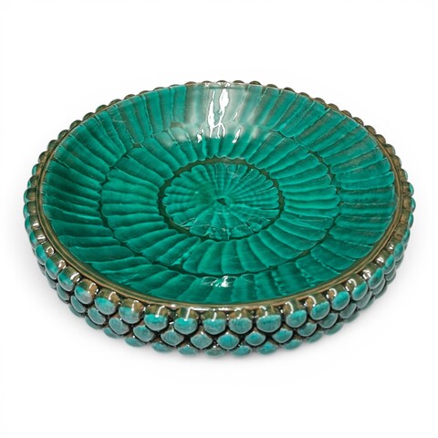 Centrotavola decoro pigna verde acqua in ceramica siciliana Produzione artigianale di Santo Stefano di Camastra Diametro 27cm