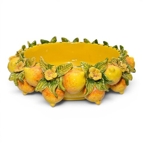 Centrotavola con applicazione limoni foglie e fiori in ceramica siciliana Produzione artigianale di Santo Stefano di Camastra Diametro 40cm