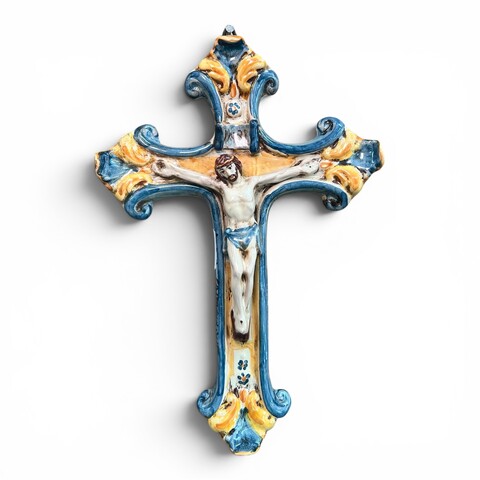 Crocifisso medio in ceramica siciliana vari decori Produzione artigianale di Caltagirone 16x24cm