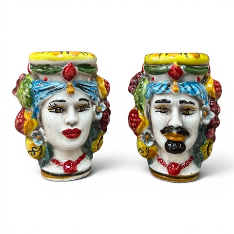 Teste di moro porta stuzzicadenti decoro fichi d'india e frutta in ceramica siciliana Produzione artigianale di Caltagirone h.9cm
