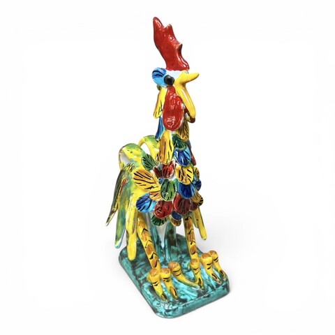 Gallo combattente piume multicolore in ceramica siciliana Produzione artigianale di Santo Stefano di Camastra varie misure