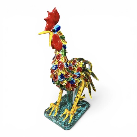 Gallo combattente piume multicolore in ceramica siciliana Produzione artigianale di Santo Stefano di Camastra varie misure