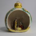 Pallina di Natale con presepe Produzione artigianale di Caltagirone  10 cm