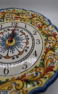 Orologio da parete in ceramica smerlato Produzione artigianale di Santo Stefano di Camastra Diametro 30cm