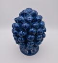 Pigna siciliana in ceramica blu antico h.15 cm Produzione artigianale di Caltagirone monocolore