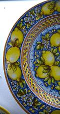 Piatto con limoni in ceramica da parete Produzione artigianale di Caltagirone Diametro 55cm
