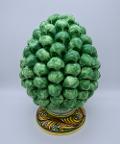 Pigna siciliana in ceramica colore verde mela con base decorata Produzione artigianale di Caltagirone h.20 cm
