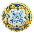 Ciotola centrotavola in ceramica siciliana decoro floreale barocco ornato giallo Produzione artigianale di Santo Stefano di Camastra Diametro 25cm