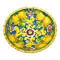 Ciotola centrotavola in ceramica siciliana con limoni decoro floreale fondo blu Produzione artigianale di Santo Stefano di Camastra Diametro 25cm