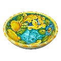 Ciotola centrotavola in ceramica siciliana con limoni decoro ornato fondo verde ramina Produzione artigianale di Santo Stefano di Camastra Diametro 20cm
