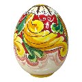 Uovo di Pasqua in ceramica siciliana decoro ornato barocco fondo rosso Produzione artigianale di Santo Stefano di Camastra h.15cm
