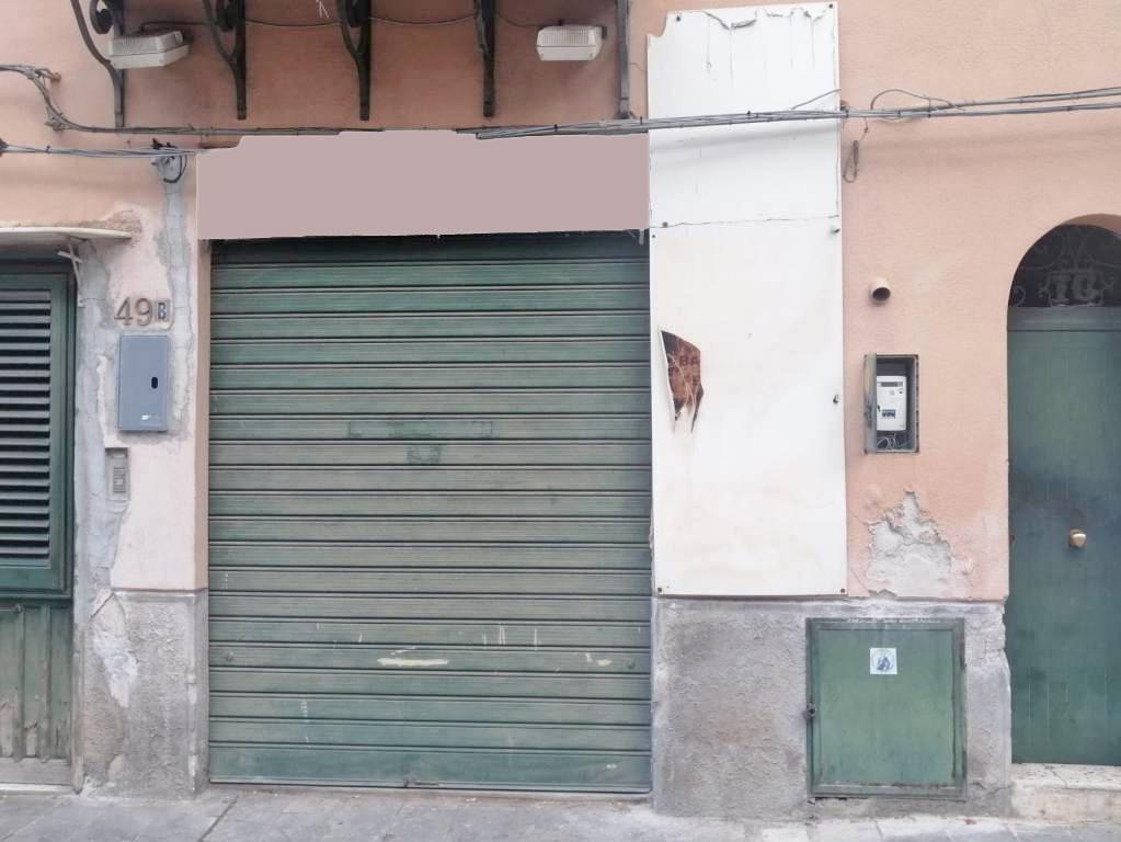 Laboratorio in Vendita a Palermo Libertà - Statua