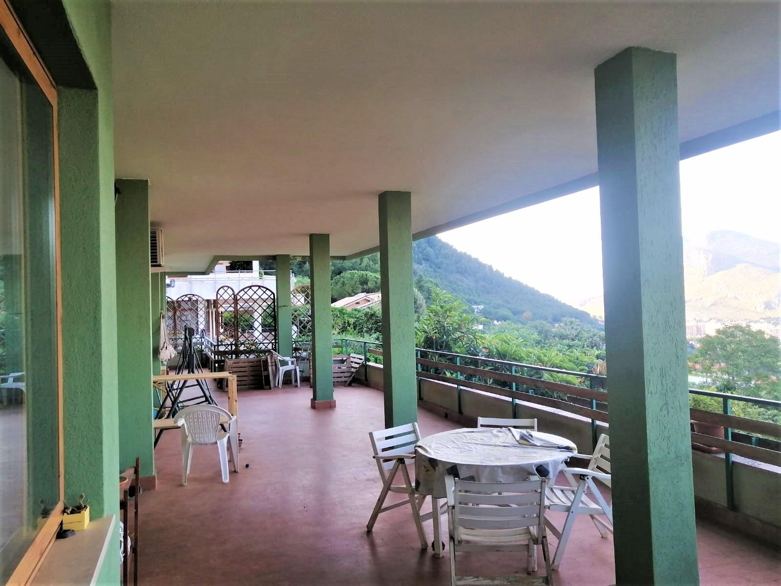 Villa indipendente in Vendita a Palermo Cardillo