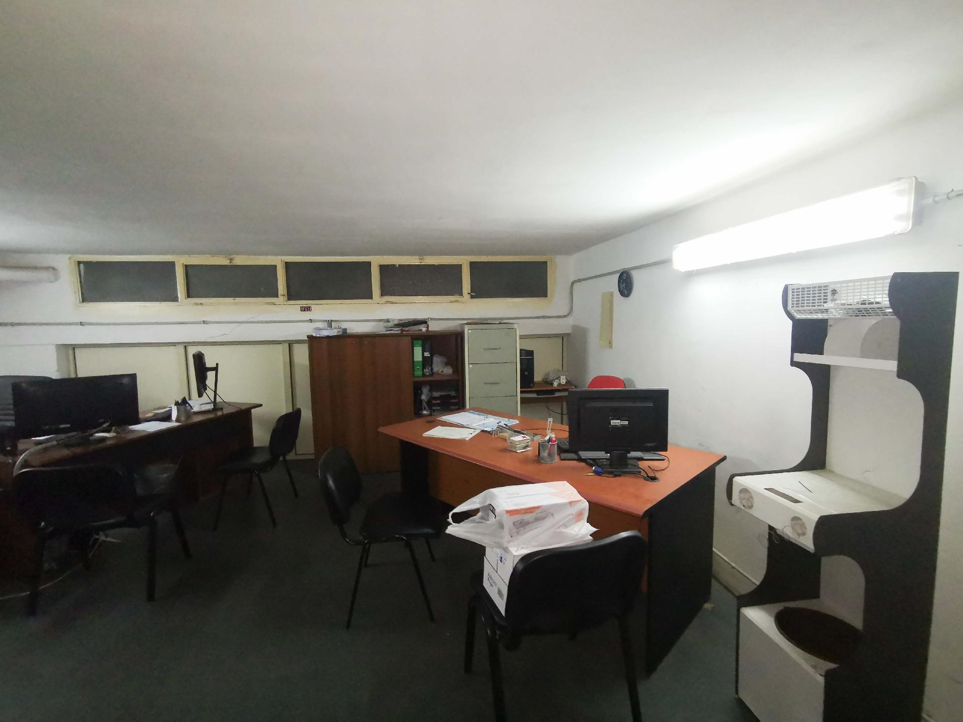 Magazzino / Deposito in Vendita a Palermo Sferracavallo