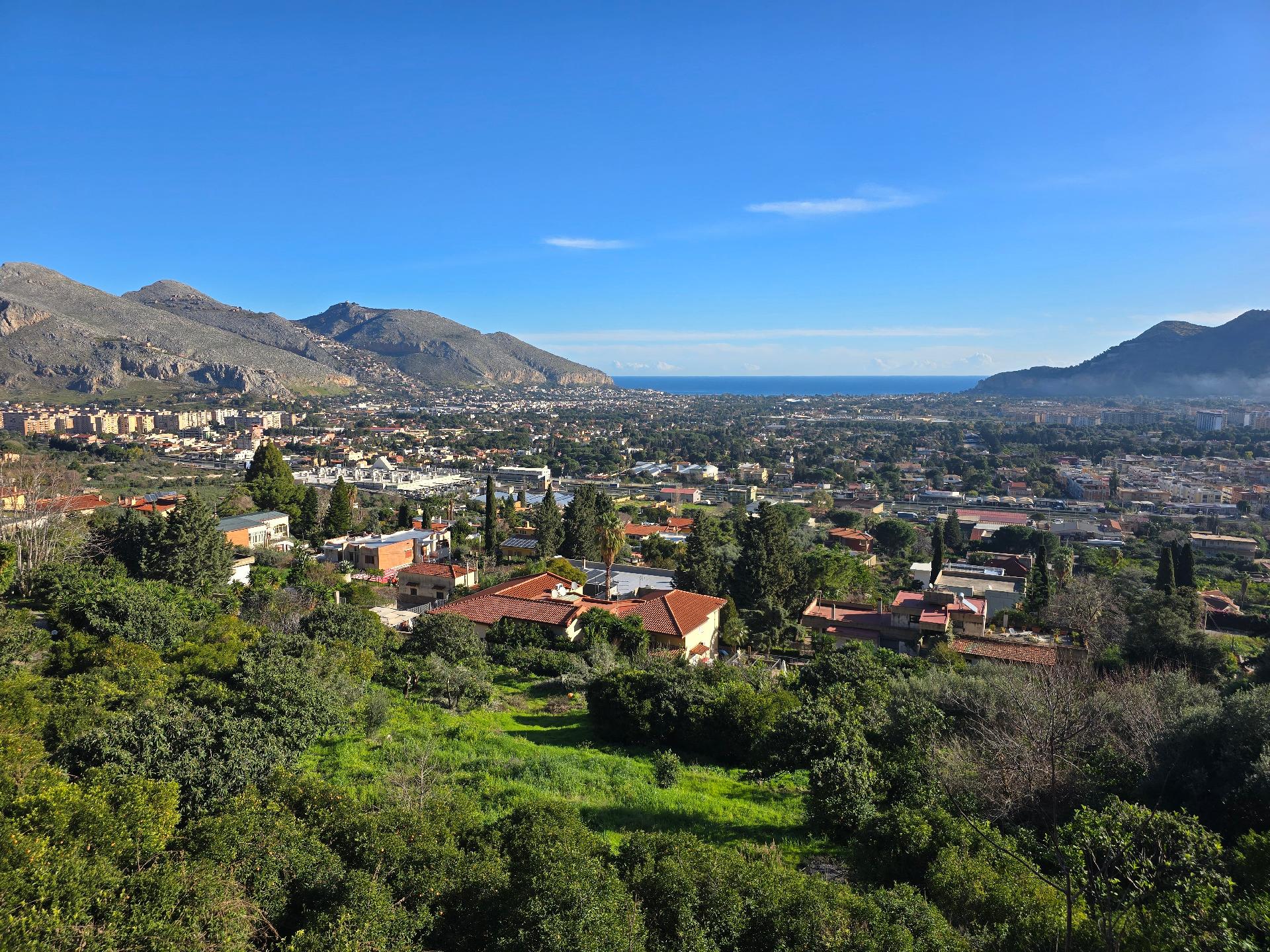 Villa indipendente in Vendita a Palermo Cardillo