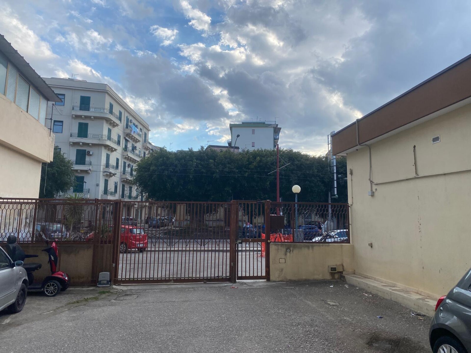 Appartamento in Vendita a Palermo C.so dei Mille-Messina Marine