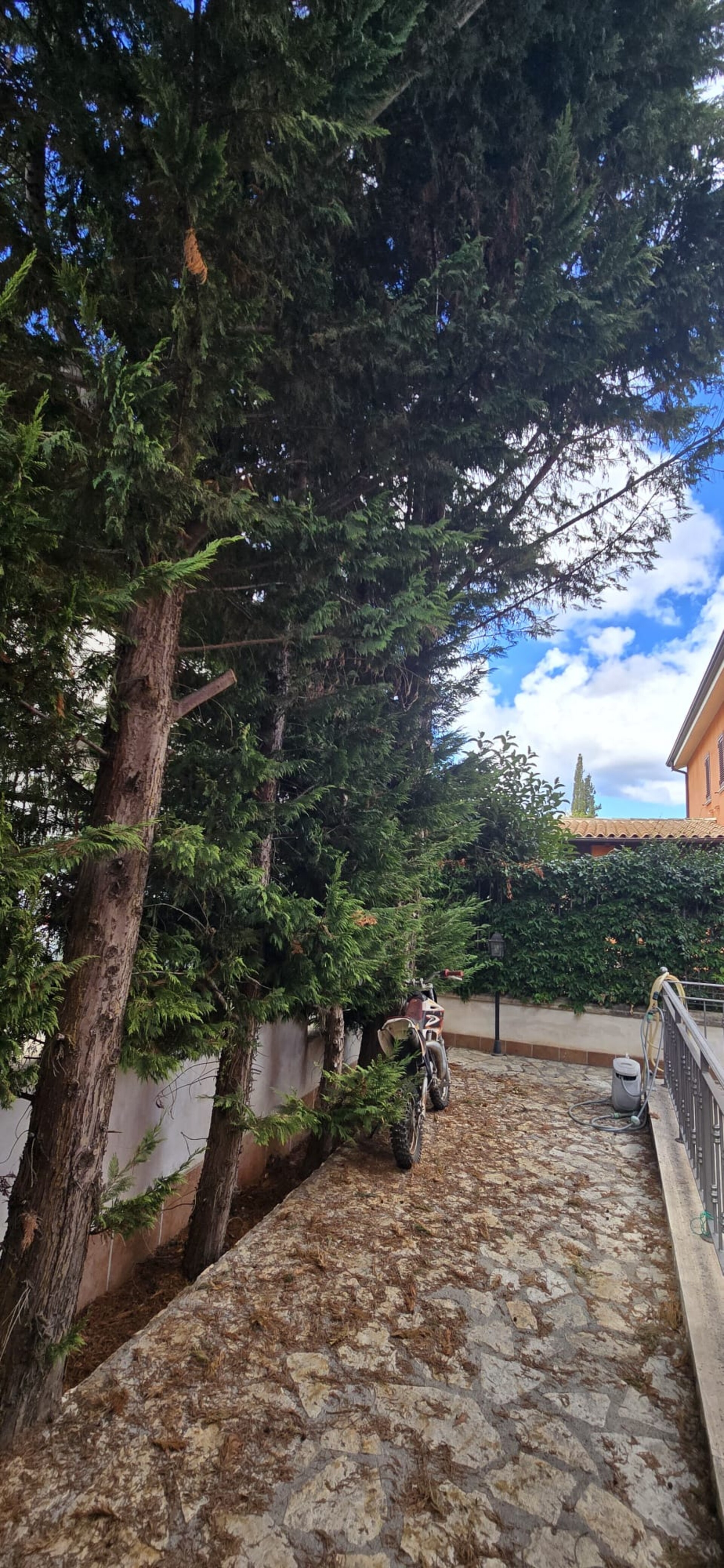 Porzione di bifamiliare in Vendita a Palermo Resuttana - San Lorenzo