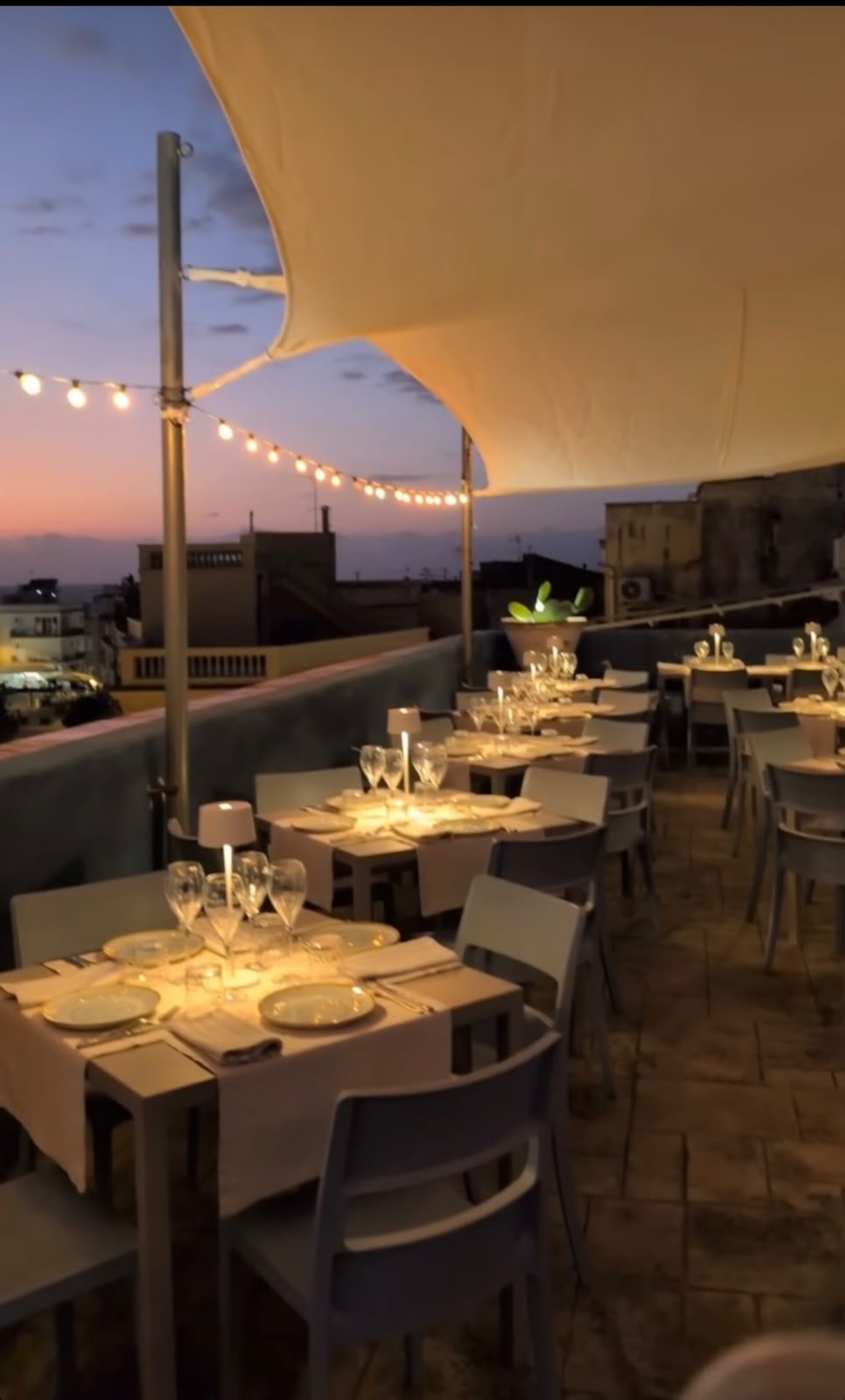 Ristorante / Bar in Vendita a Terrasini (Palermo)