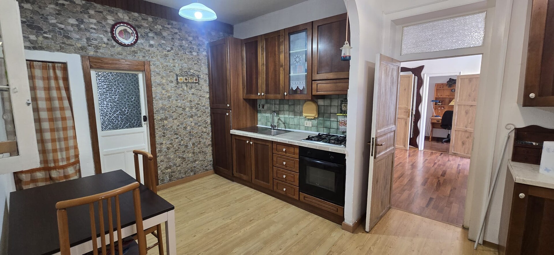 Appartamento in Affitto a Palermo C.so Tukory Stazione