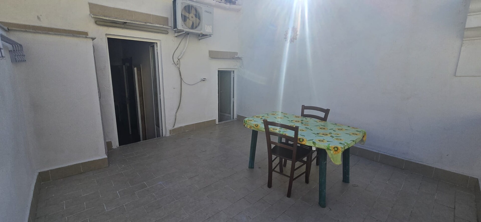 Appartamento in Affitto a Palermo C.so Tukory Stazione