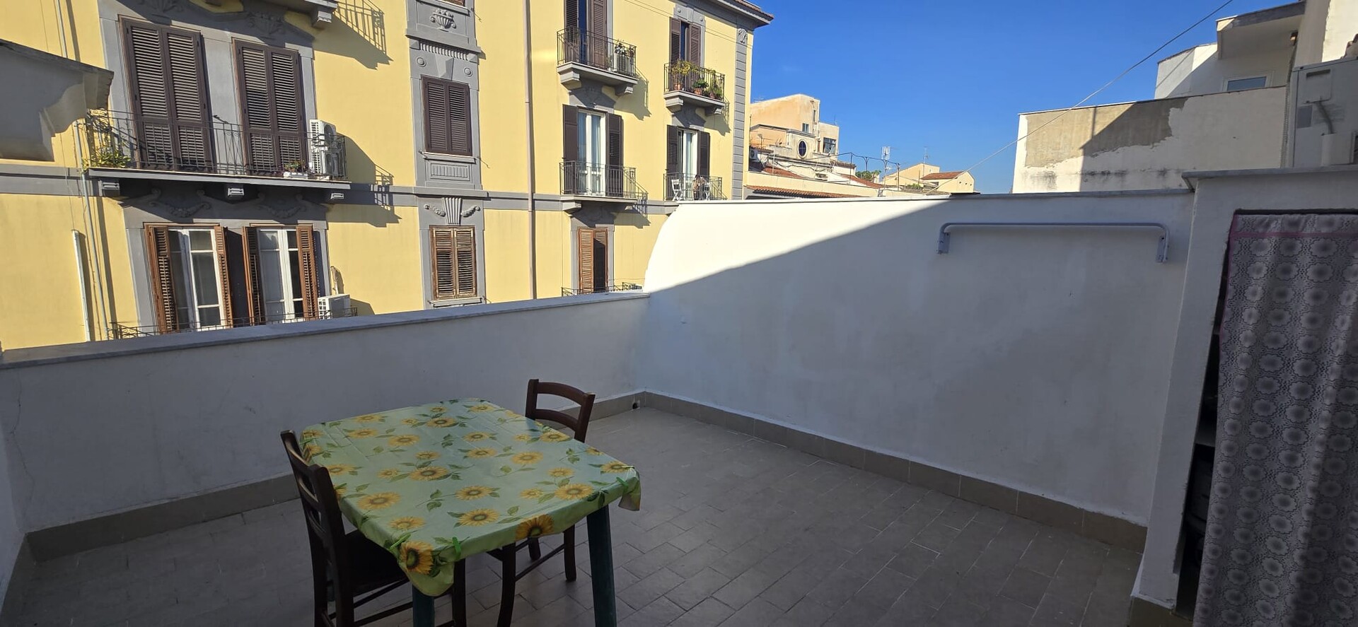 Appartamento in Affitto a Palermo C.so Tukory Stazione