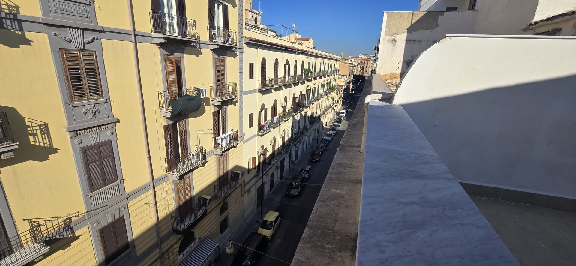 Appartamento in Affitto a Palermo C.so Tukory Stazione