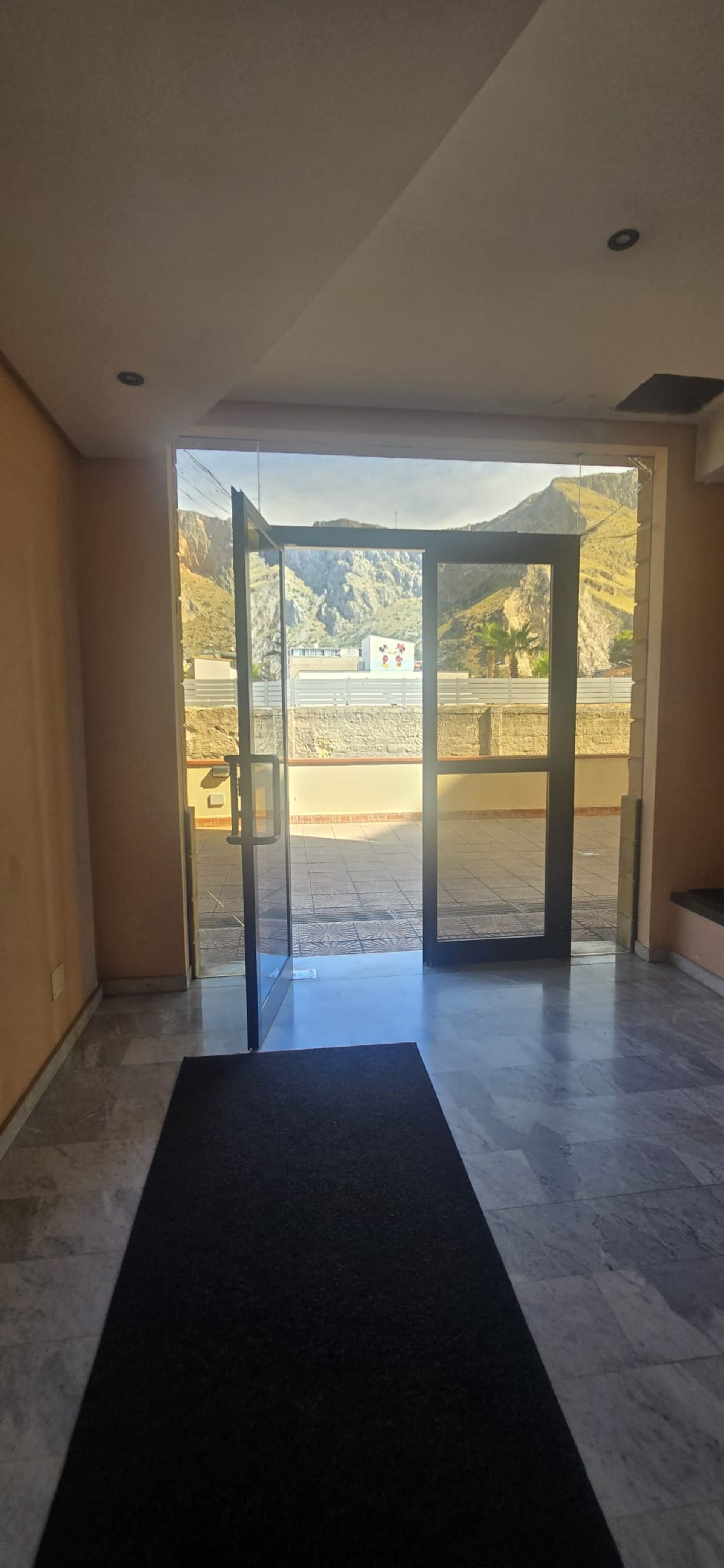Appartamento in Vendita a Palermo Sferracavallo
