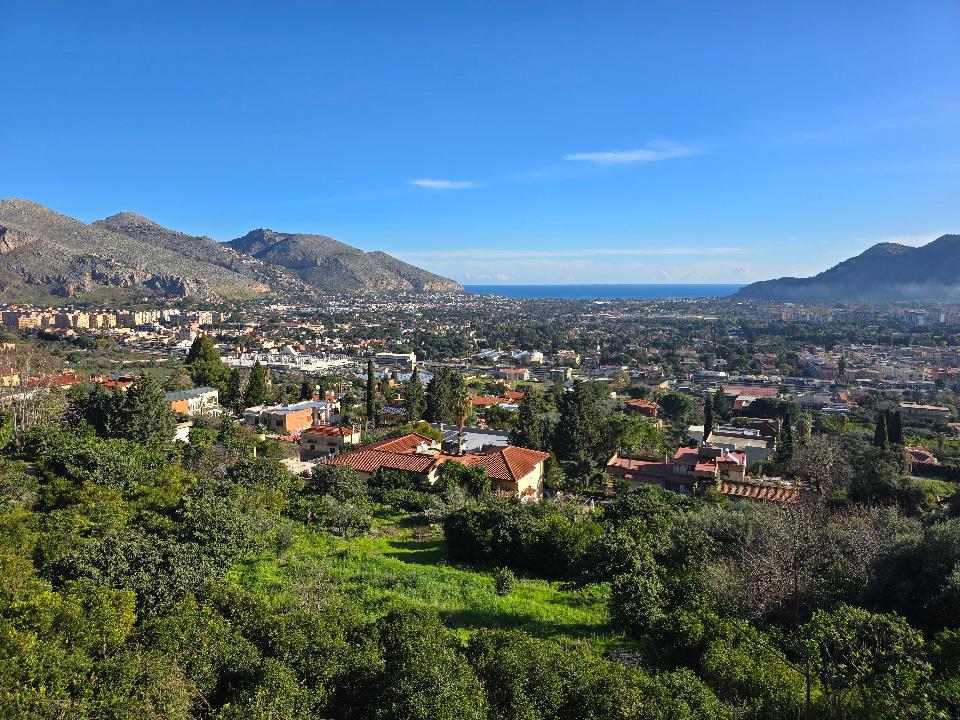 Villa indipendente in Vendita a Palermo Cardillo