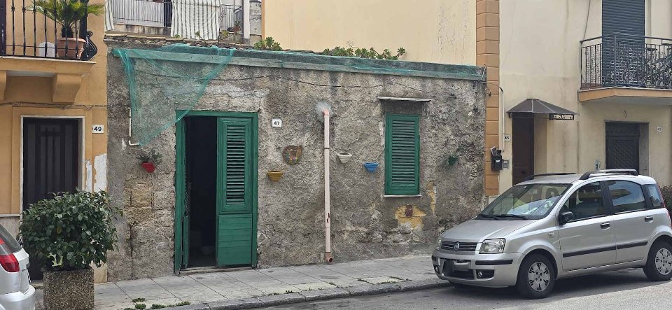 Fabbricato indipendente in Vendita a Palermo Cardillo