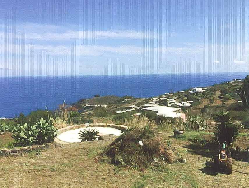 Villa in Vendita a Pantelleria (Trapani)