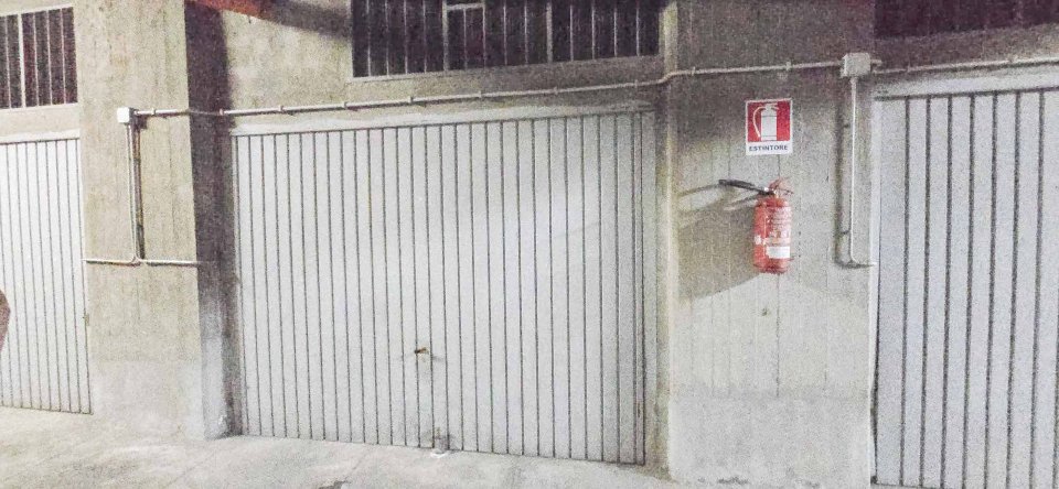 Garage / Posto auto in Vendita a Palermo Calatafimi Bassa -P.zza indipendenza