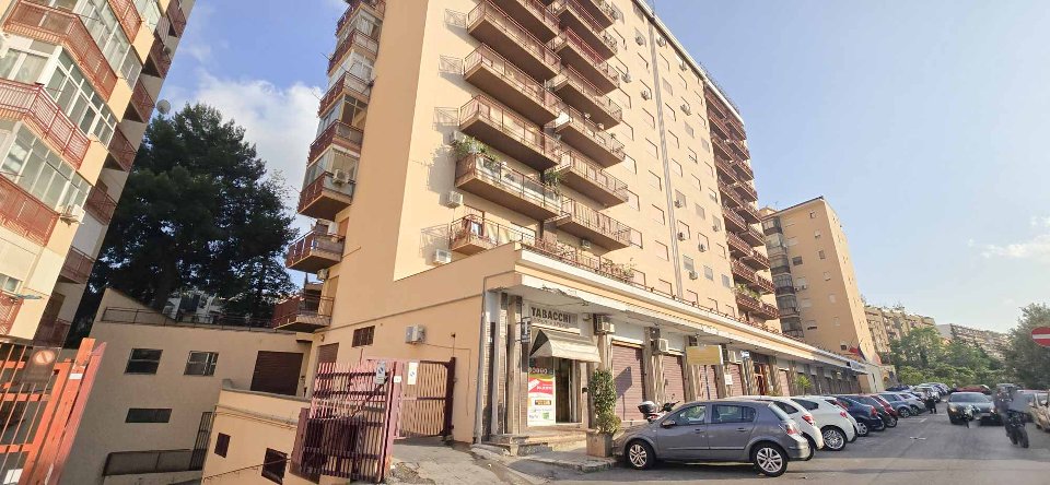 Garage / Posto auto in Vendita a Palermo Calatafimi Bassa -P.zza indipendenza