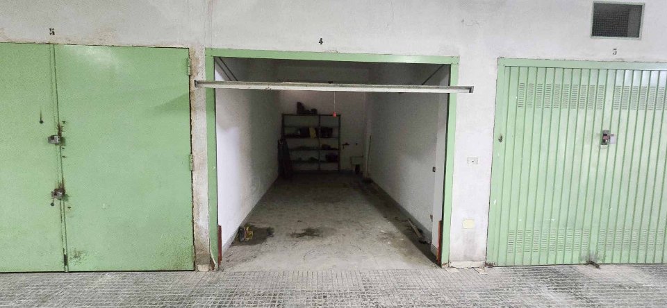 Garage / Posto auto in Vendita a Palermo Cardillo