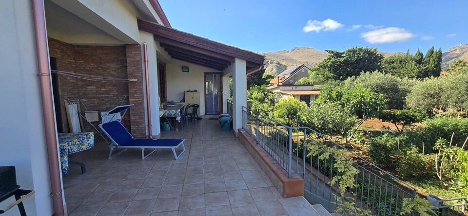 Villa in Vendita a Palermo Cardillo