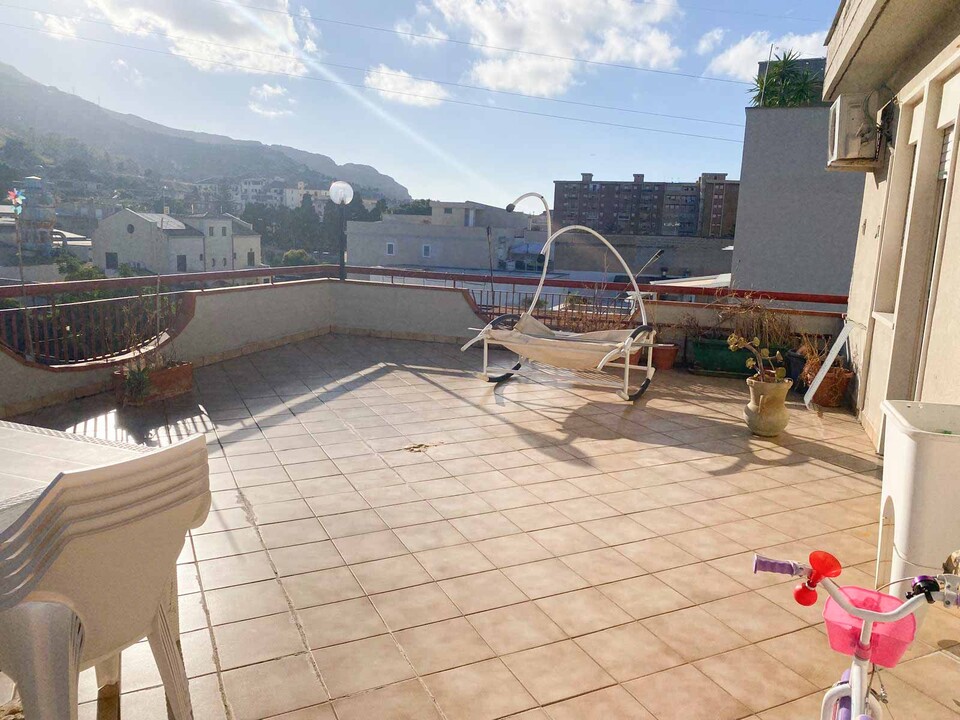 Appartamento in Vendita a Palermo Cardillo