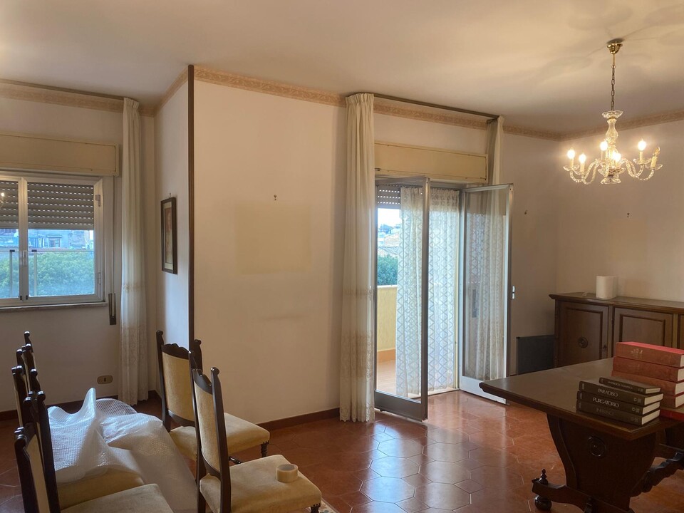 Appartamento in Vendita a Palermo C.so dei Mille-Messina Marine